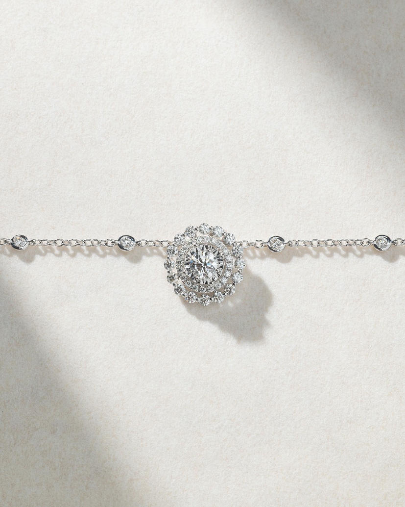 18K White Gold Necklace with Brilliant Diamonds