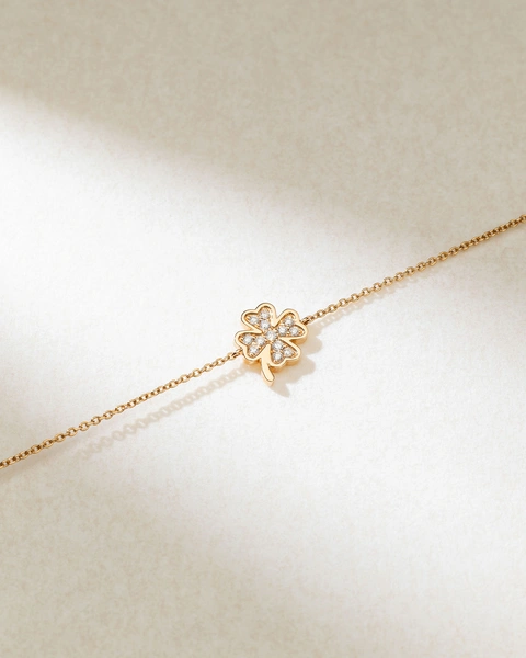 18K Rose Gold Bracelet with Diamond Four Leaf Clover