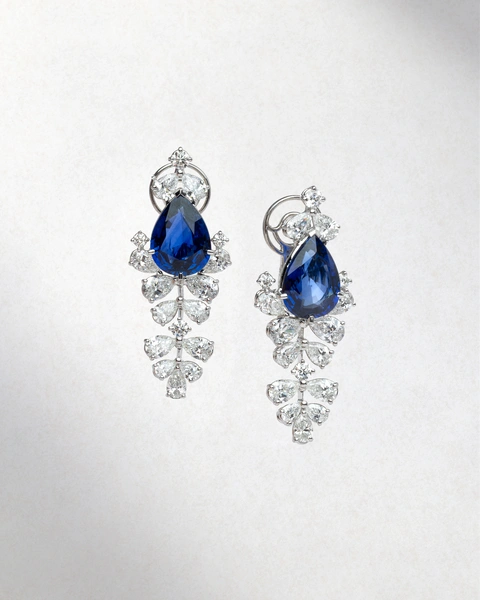Drop Earrings in 18K White Gold with Brilliant-Cut Diamonds, Pear-Cut Diamonds and Pear-Cut Sapphires
