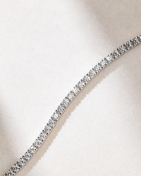 18K White Gold Tennis Bracelet with Premium Brilliant Cut Diamonds