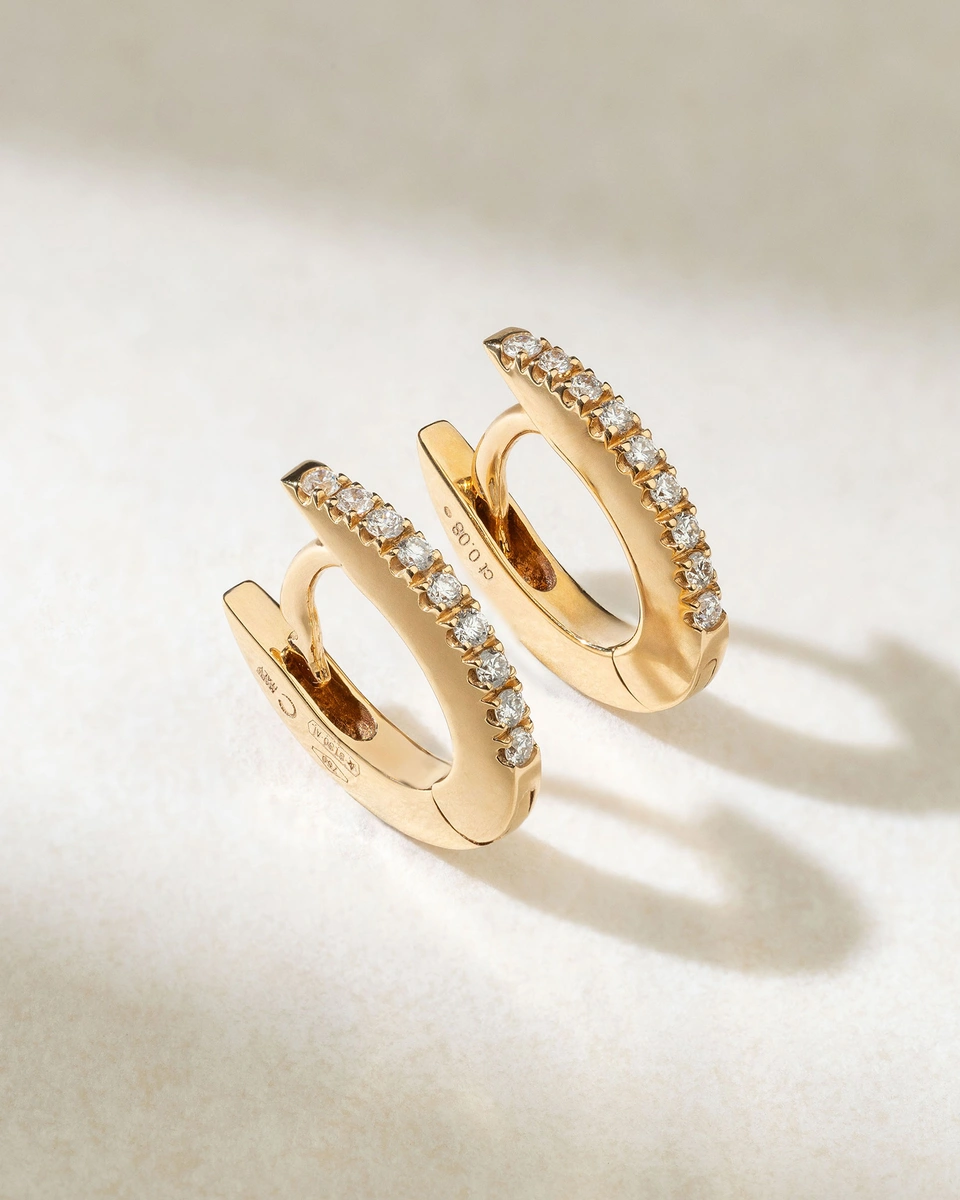 Rose Gold Miniature Hoop Earrings K18 with Diamonds