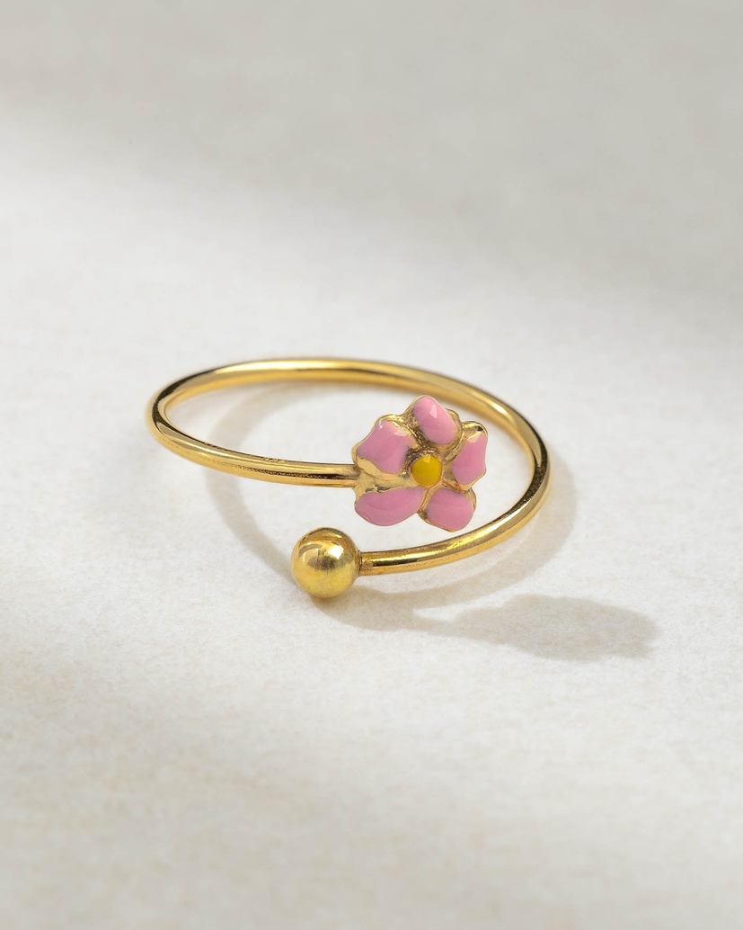 Enamel Flower Ring in 18K Yellow Gold