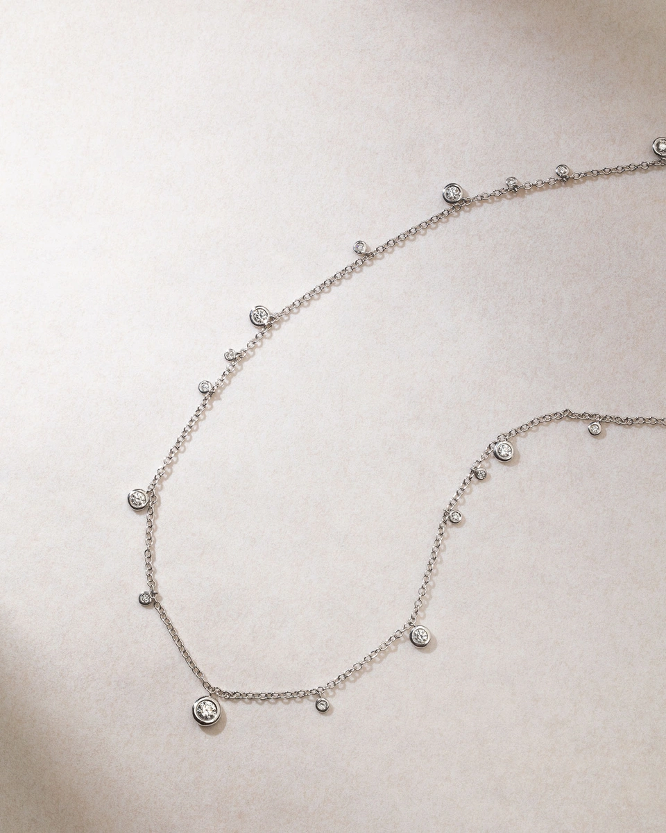 18K White Gold Chain Necklace with Brilliant Diamonds