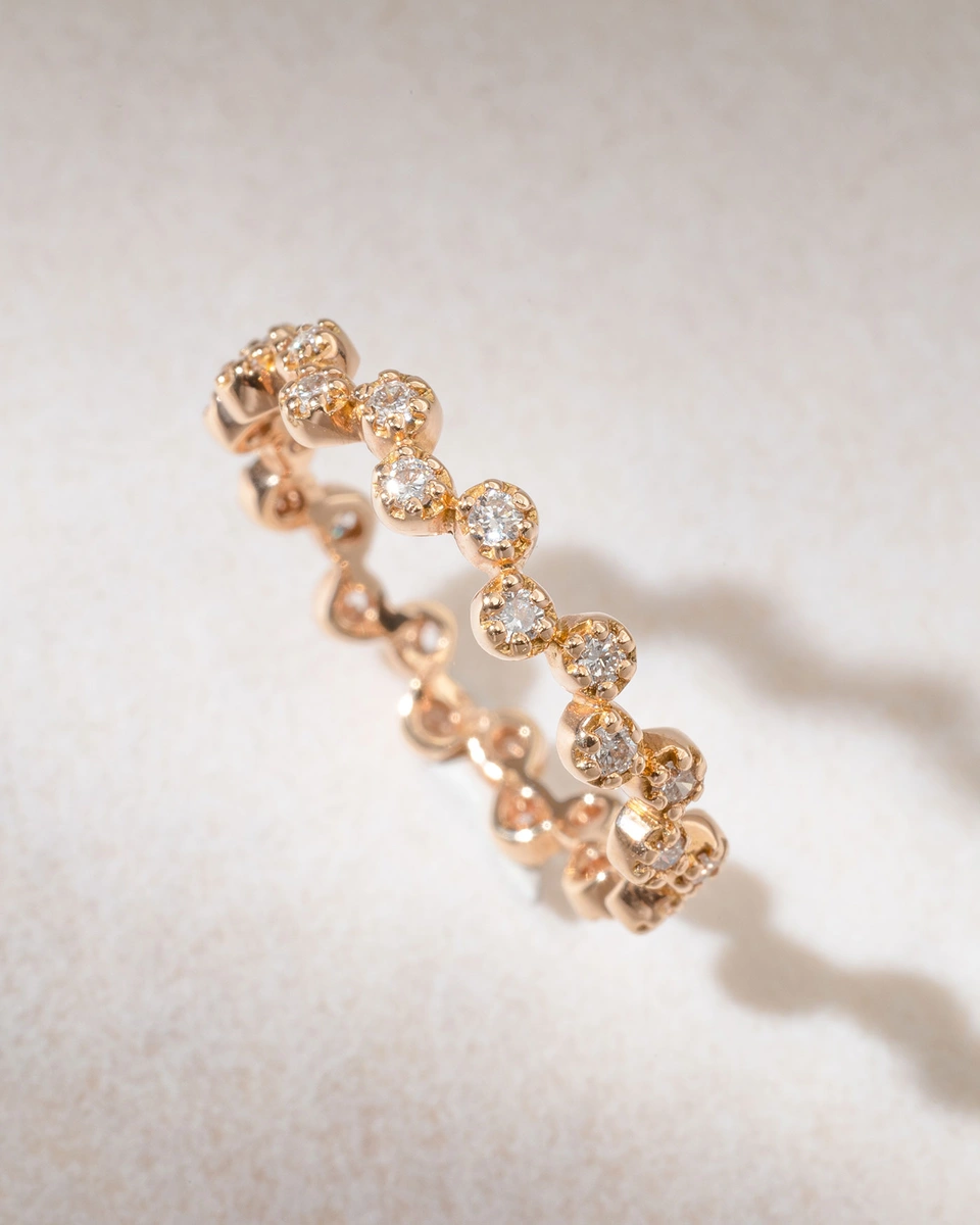 18K Rose Gold Playful Ring with Brilliant cut Diamonds