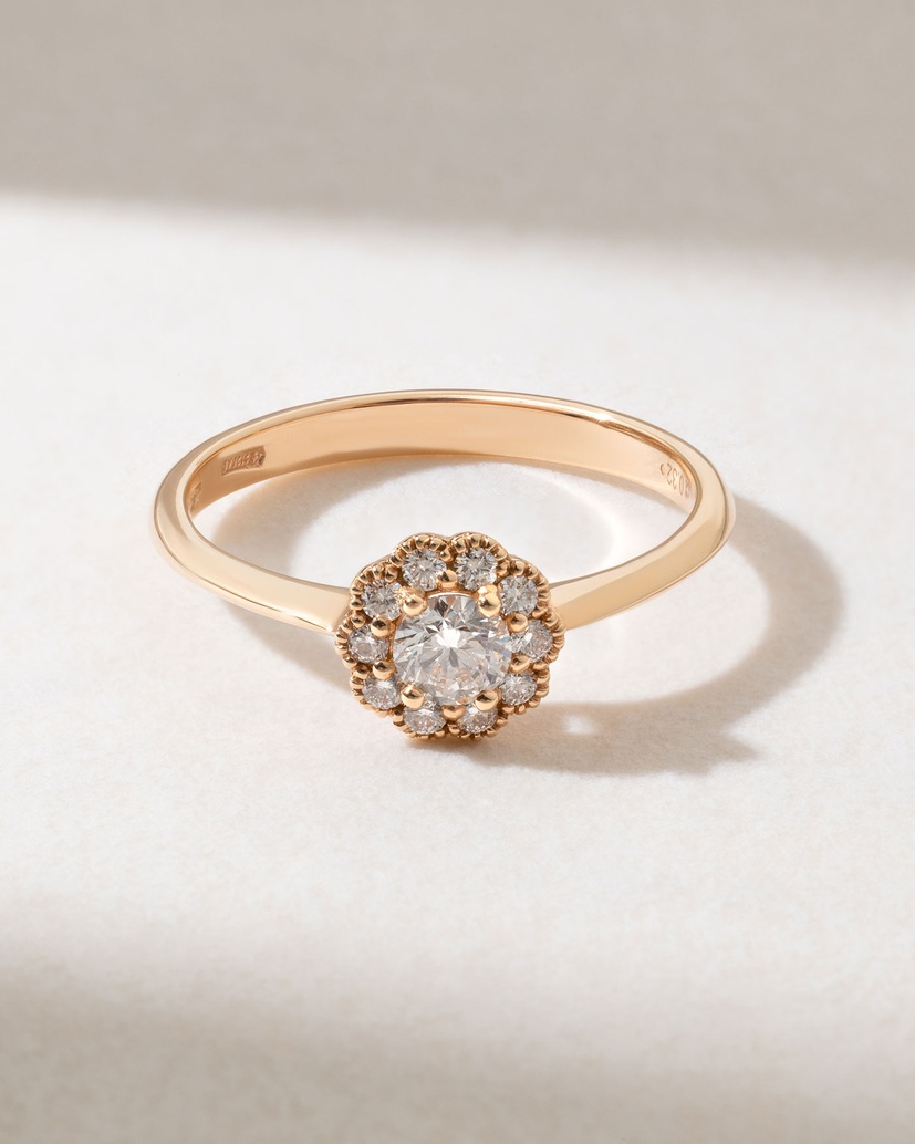 Vintage 18K Rose Gold Ring with Diamonds