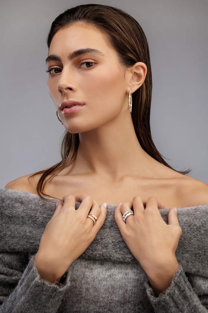 Double Band 18K Rose Gold Ring with Baguette Diamond