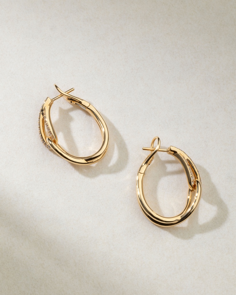 18 Karat Oval Knot Rose Gold Hoop Earrings with Diamonds