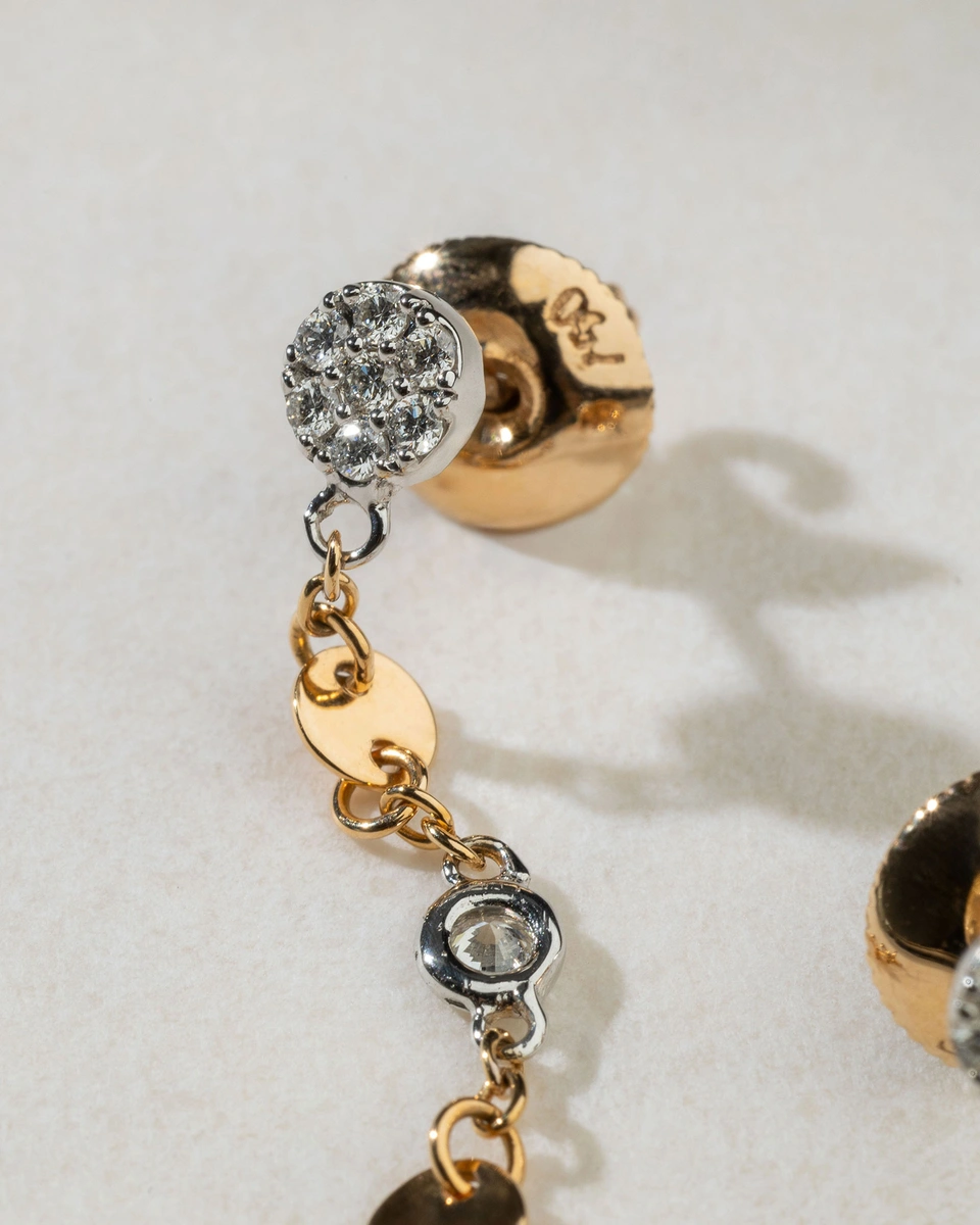 Κρεμαστά Σκουλαρίκια σε Ροζ και Λευκόχρυσο Κ18 με Διαμάντια