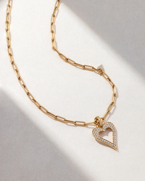 Heart-shaped Necklace in 18K Rose Gold with Brilliant-Cut Diamonds