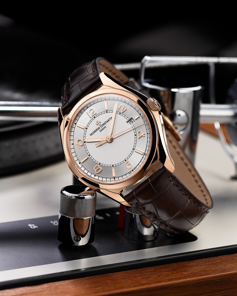 Fiftysix Self- Winding
