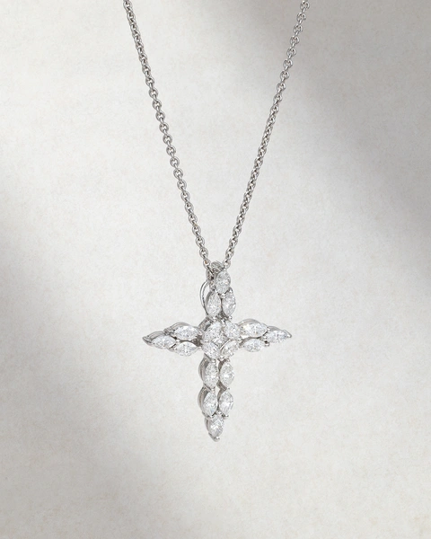 Cross pendant with chain in 18K White Gold with Navette-cut diamonds and Princess-cut diamonds
