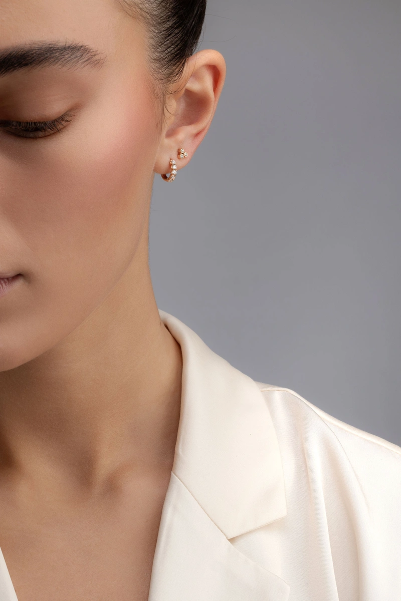 18 Karat Rose Gold Hoop Earrings with Brilliant Diamonds