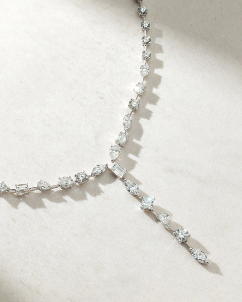 18K White Gold Ravishing Diamond Necklace
