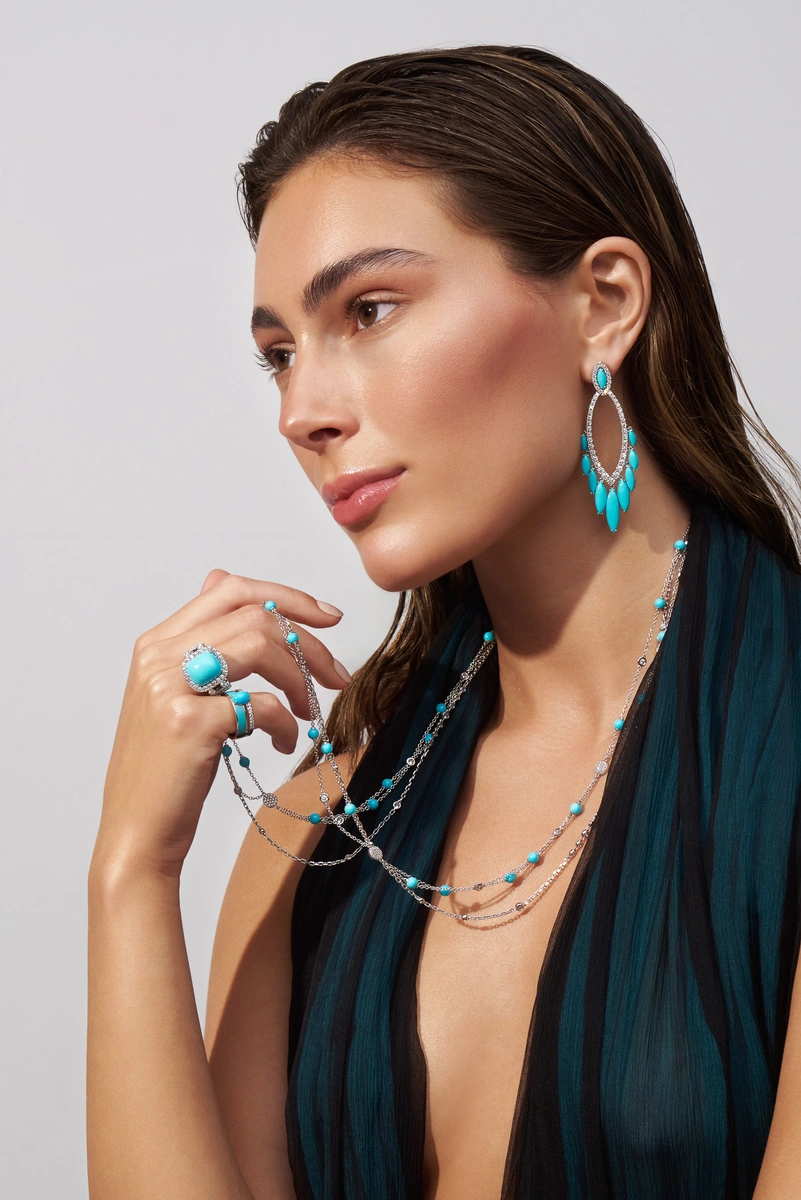 18K White Gold Earrings with Turquoise Stones and Diamonds