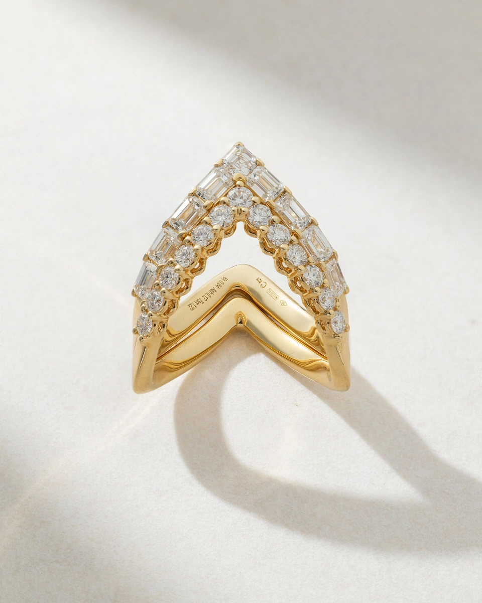 18K Yellow Gold Ring with Asscher, Emerald and Brilliant Diamonds