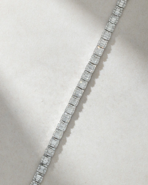 Tennis Bracelet with Illusion setting and Fancy cut Diamonds