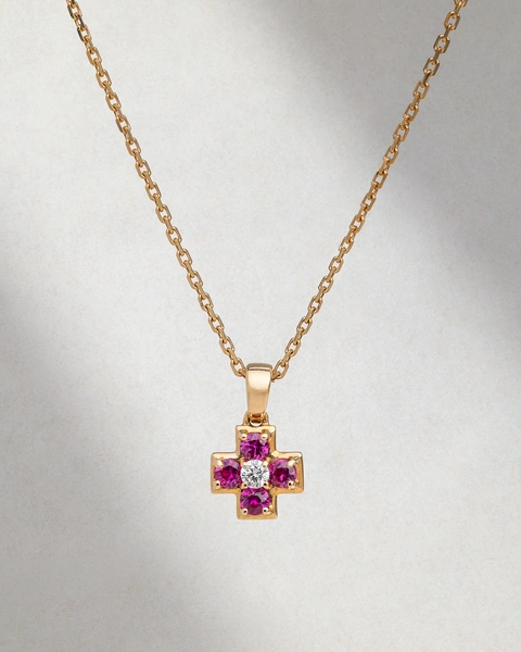 Cross with chain in 18K Rose Gold, featuring a central Brilliant-cut diamond and Rubies