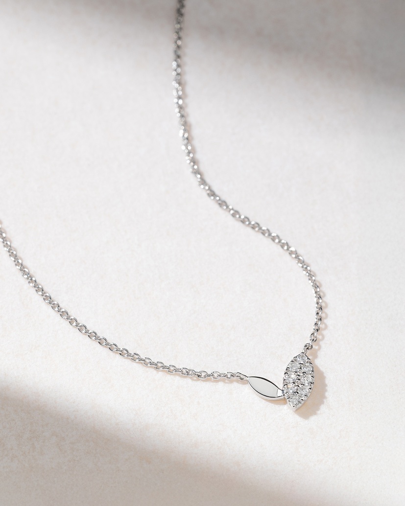 18K White Gold necklace with Two Delicate Leaves and Diamonds - Image 1