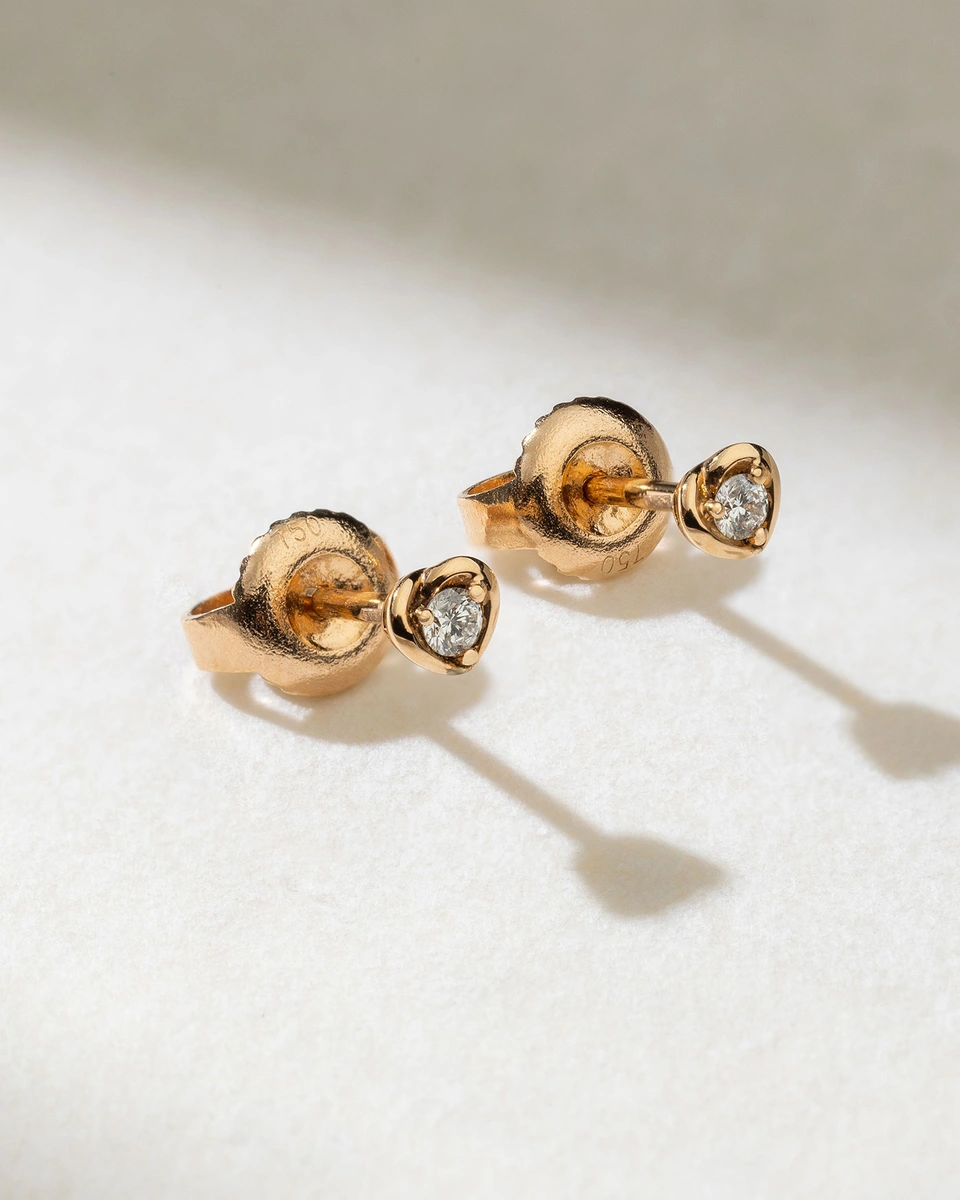 Gold Earrings K18 with Brilliants