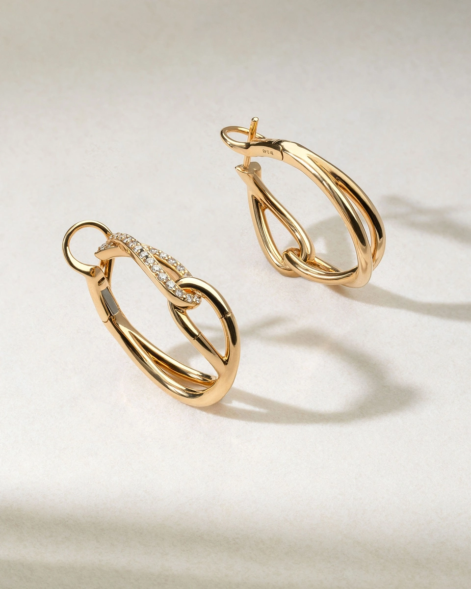 Σκουλαρίκια Οβάλ Κρίκοι Ροζ Χρυσοί Κ18 με Διαμάντια