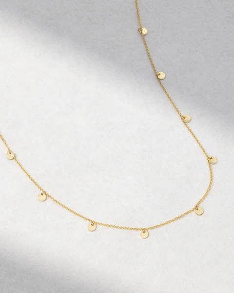 Necklace in 18K Yellow Gold in Timeless and Minimal Design