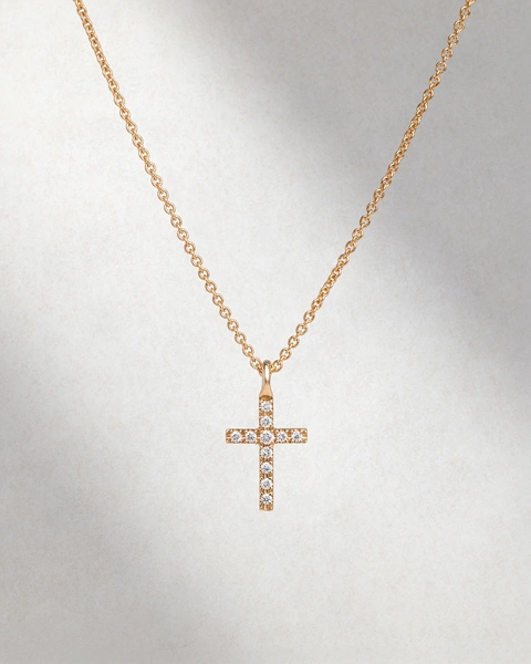 Cross with chain in 18K Rose Gold with Brilliant-Cut Diamonds