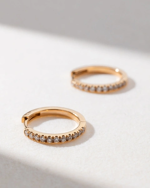 18 Karat Rose Gold Hoop Earrings with Brilliant Diamonds