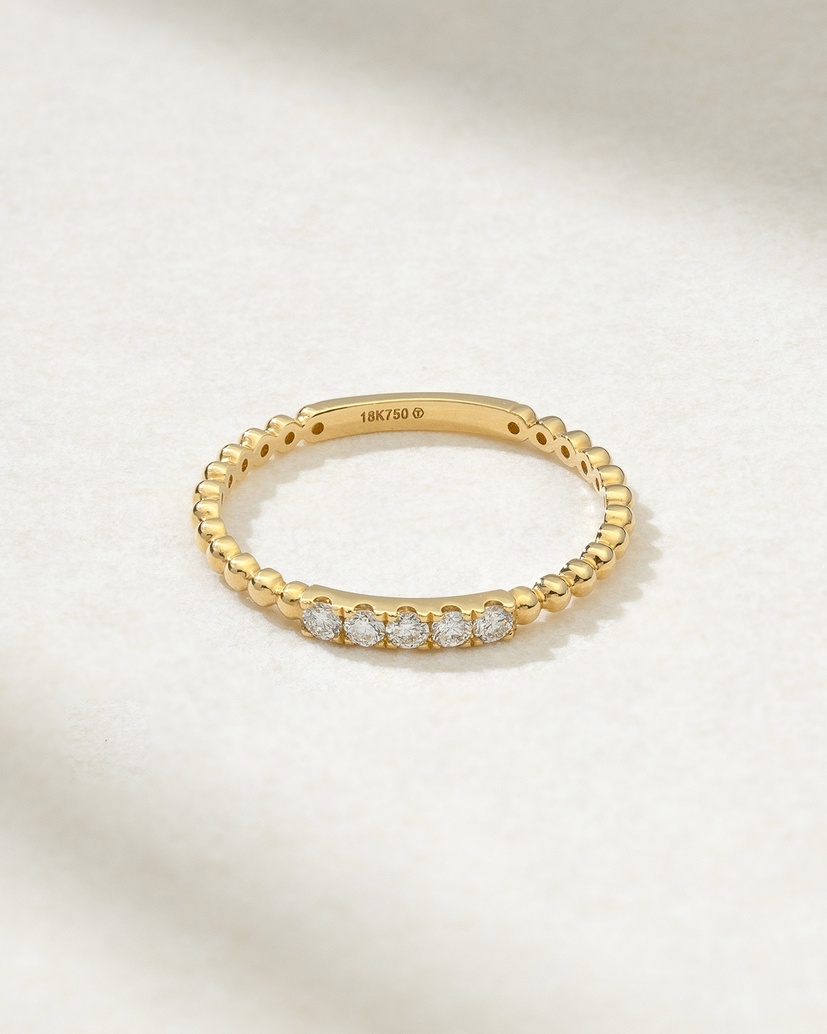 18K Yellow Gold Ring with Brilliants
