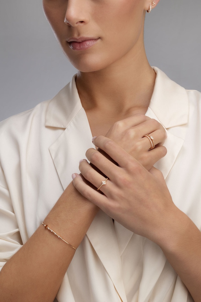 18K Double Band Rose Gold Ring with Diamonds