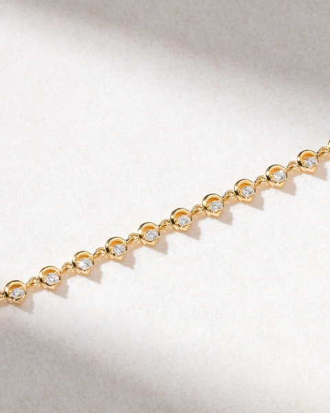 18K Yellow Gold Chain Necklace with Brilliant Diamonds