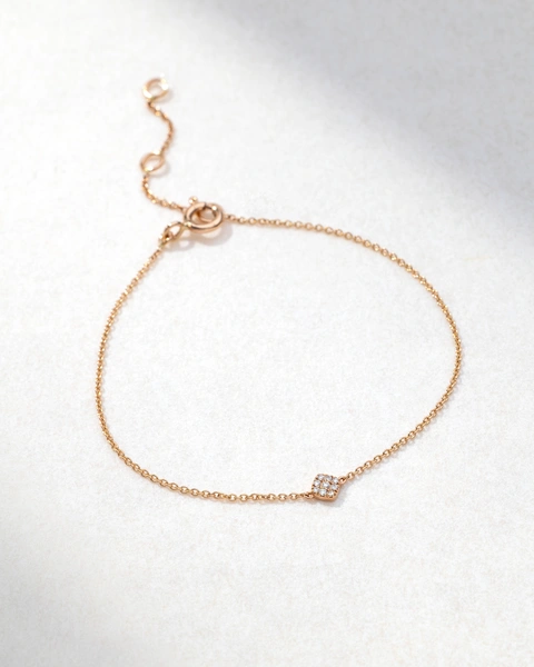Delicate Bracelet in 18K Rose Gold with Brilliant-Cut Diamonds