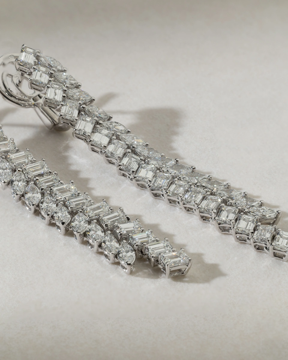 Σκουλαρίκια Βροχή σε Λευκόχρυσο Κ18 με Διαμάντια