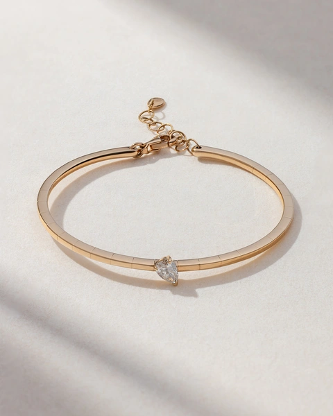 Bracelet in 18K Rose Gold with Pear-Cut Diamond