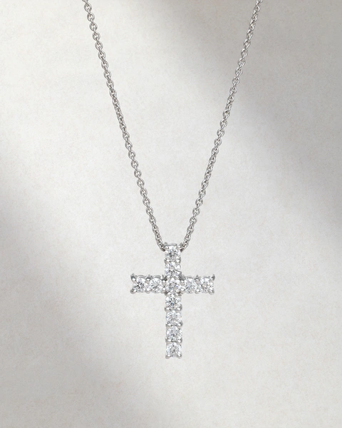Cross with chain in 18K White Gold featuring Brilliant-cut diamonds
