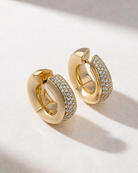 18 Karat Yellow Gold Hoop Earrings with Brilliant Diamonds