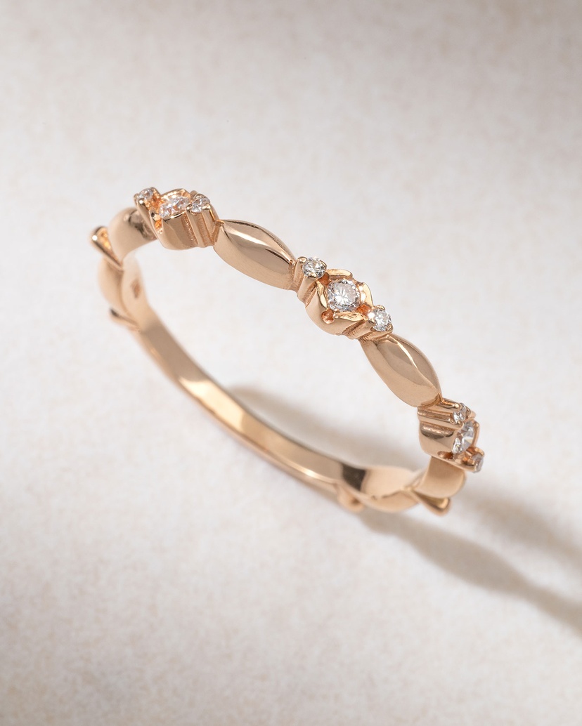 18K Rose Gold Ring with Diamonds