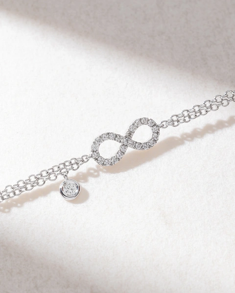 18K White Gold Bracelet with Eternity Charm