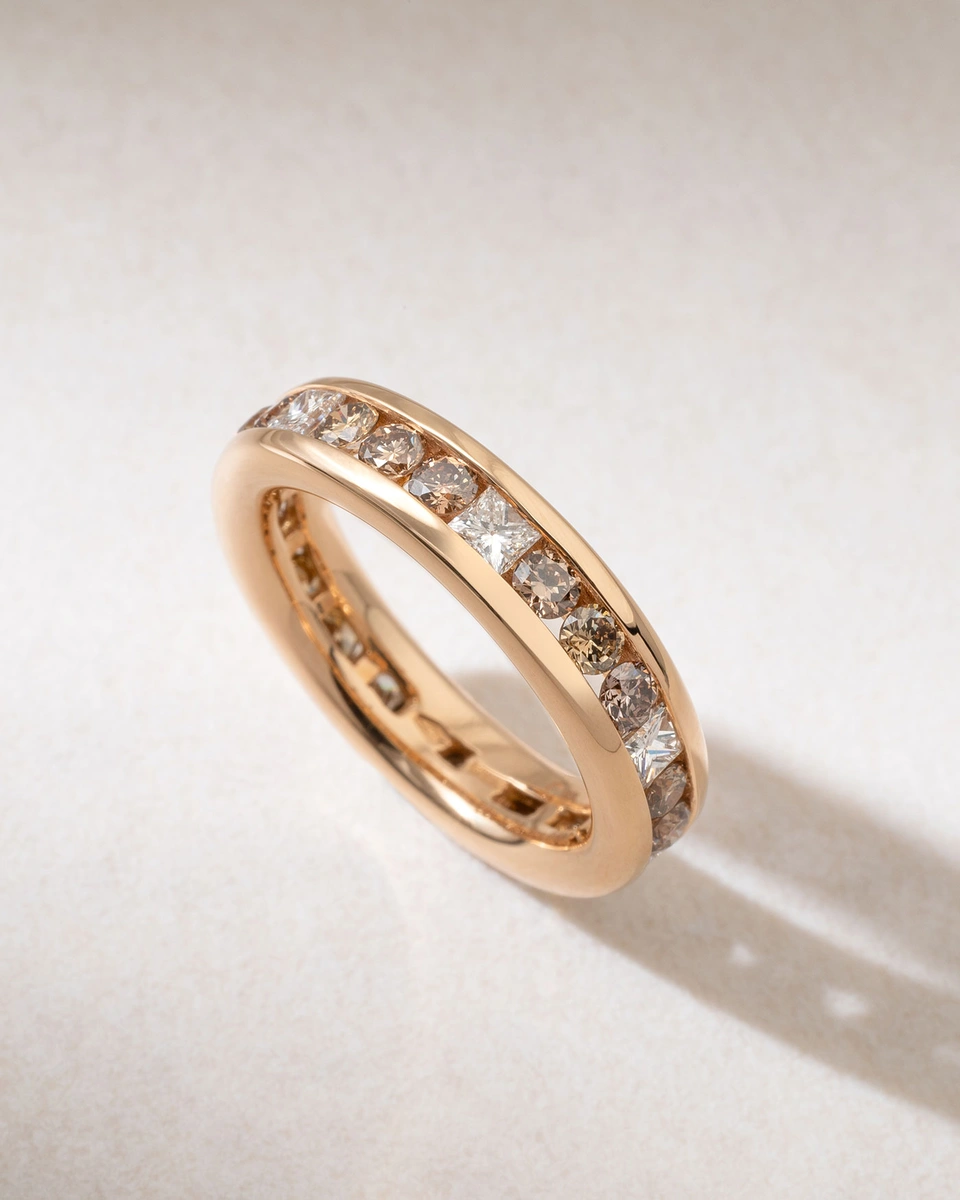 Ring in 18K Rose Gold with Princess and Brown Diamonds