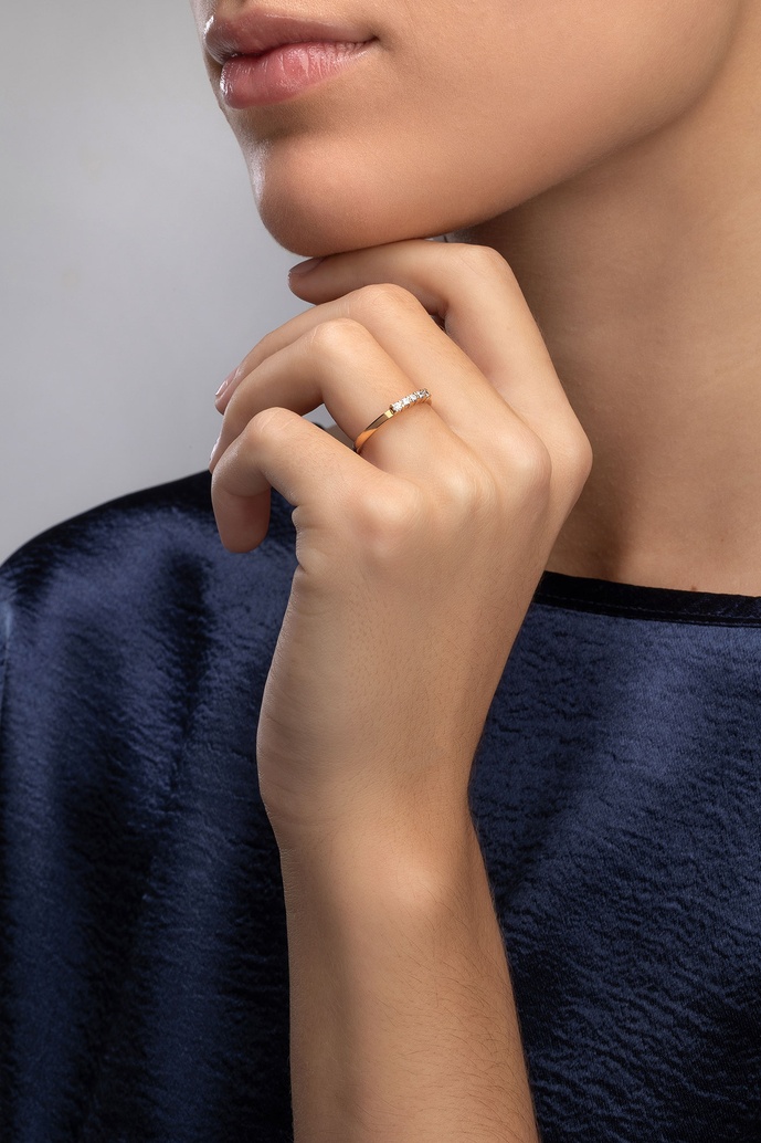 Five Diamond Band in 18K Rose Gold - Image 2