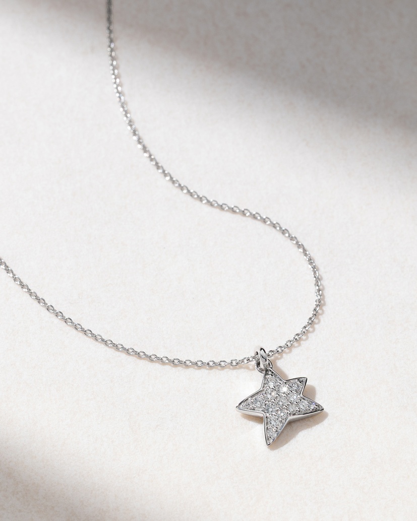 18K White Gold Necklace with Diamond Star - Image 1