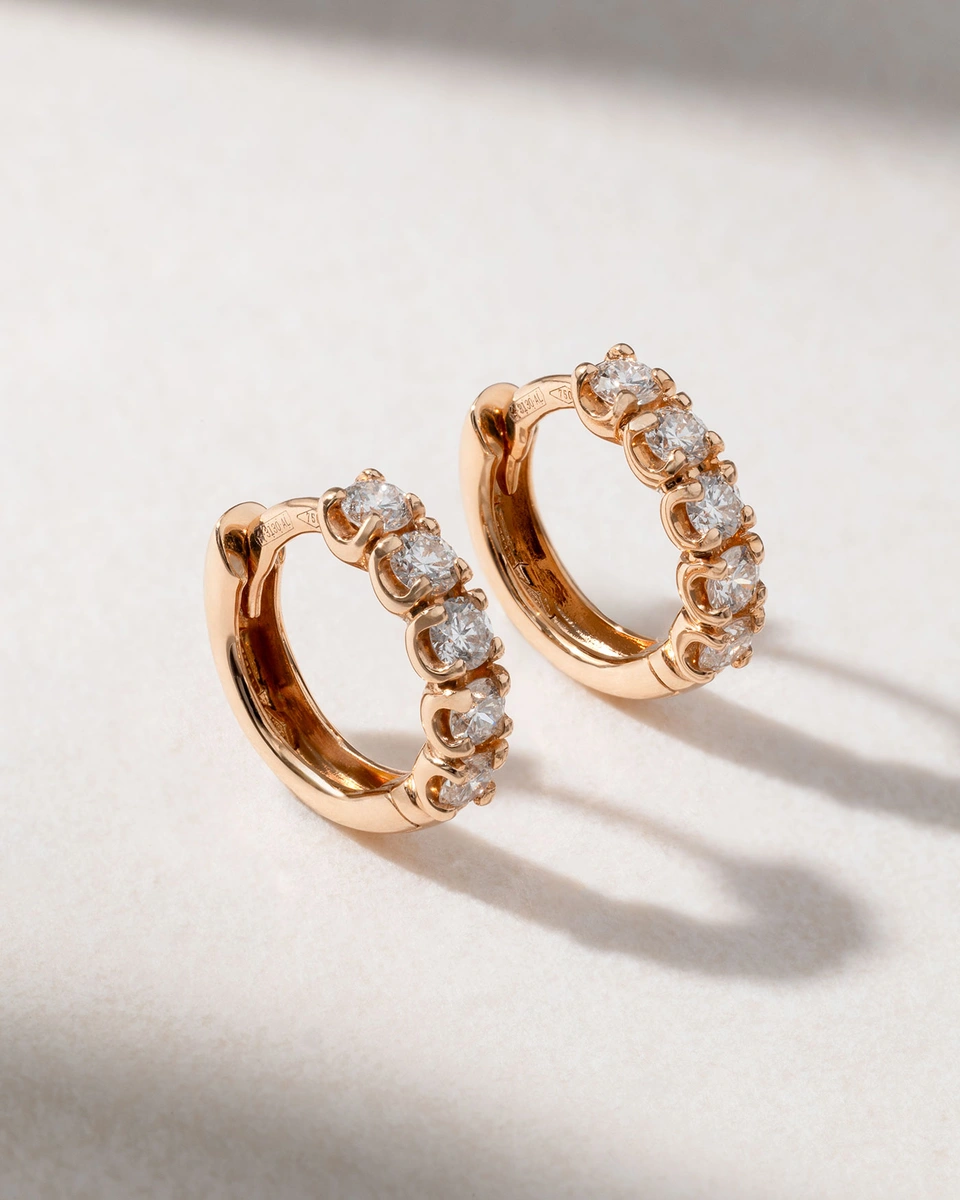 18 Karat Rose Gold Hoop Earrings with Brilliant Diamonds