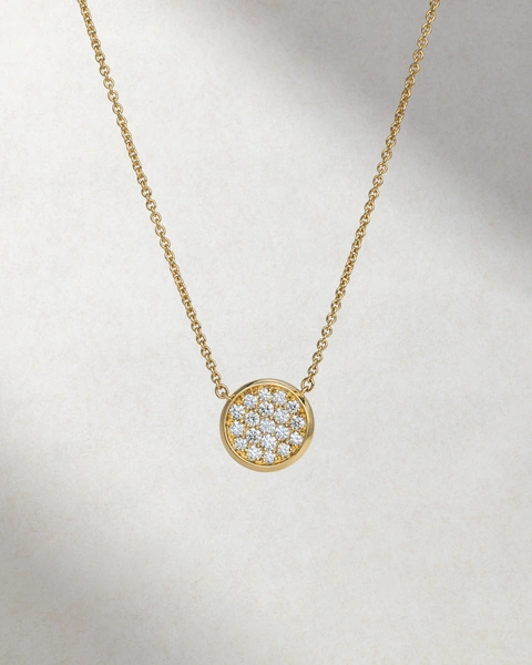 Shiny 18K Yellow Gold Necklace with Brilliant-Cut Diamonds and Circular Design