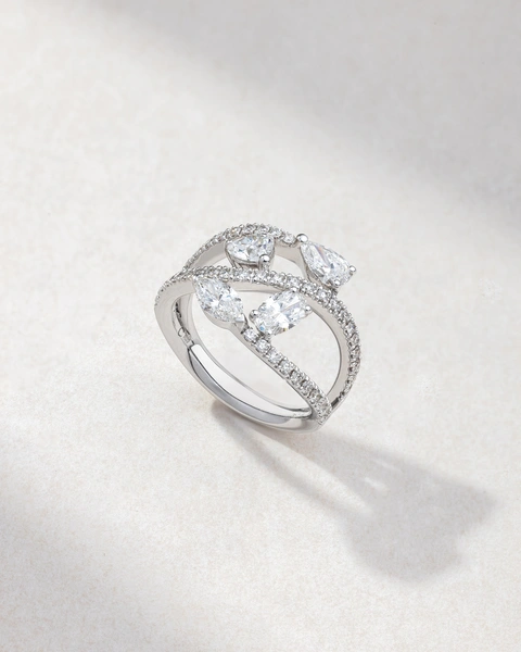 Ring in 18K White Gold with Brilliant Diamonds in Poir, Heart, Navette, and Oval Shapes
