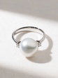 18K White Gold Ring with Diamonds and South Sea Pearl