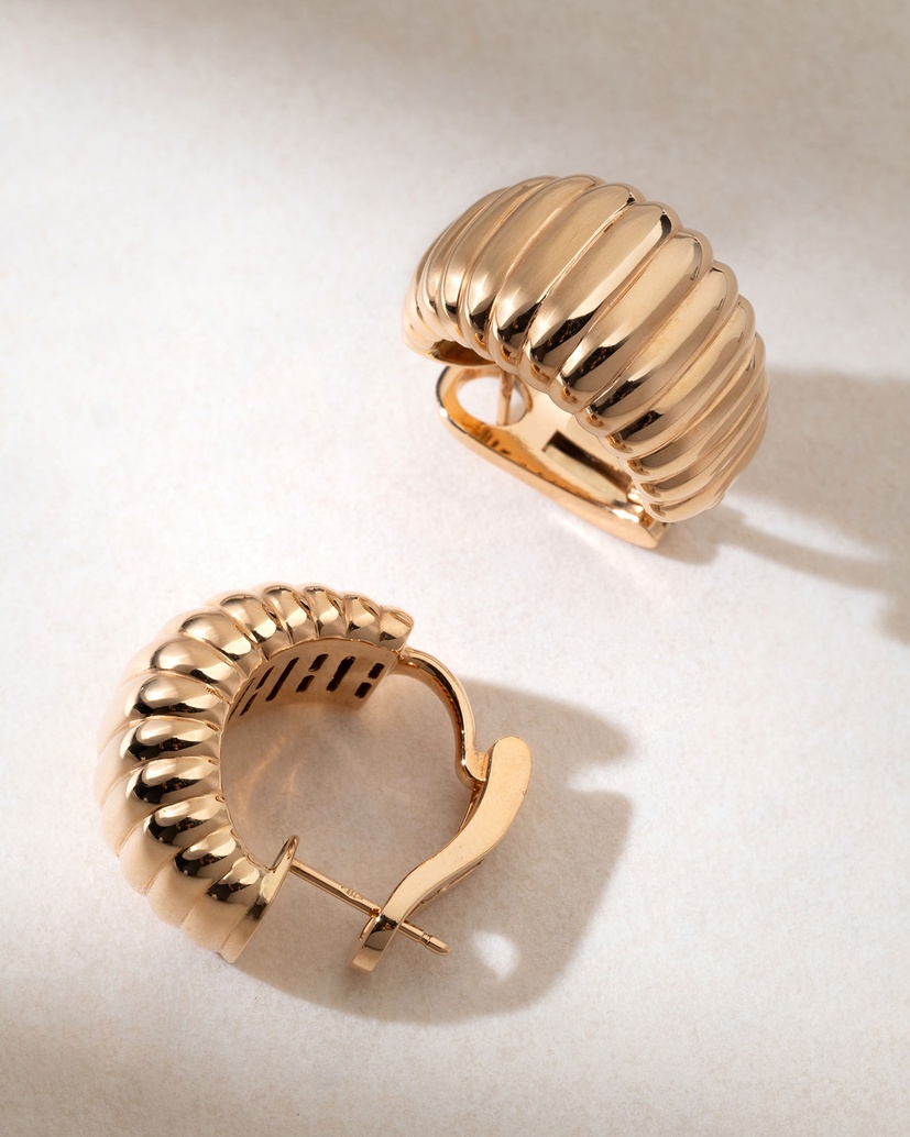 18K Rose Gold Earrings with Sculptural Shape