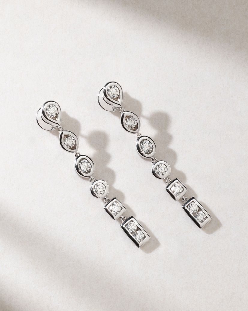 18K White Gold Long Earrings with Brilliants and Multiple shaped Diamond Settings