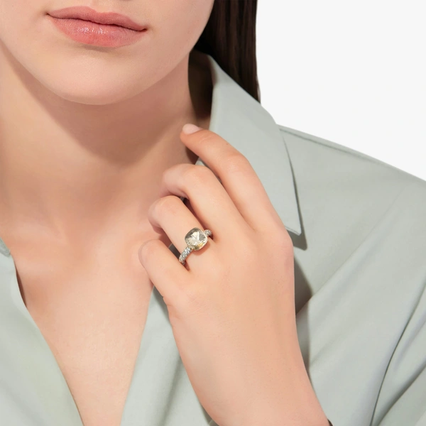 Nudo Classic δαχτυλίδι σε 18Κ ροζ χρυσό με Λευκό τοπάζ και Λευκά Διαμάντια