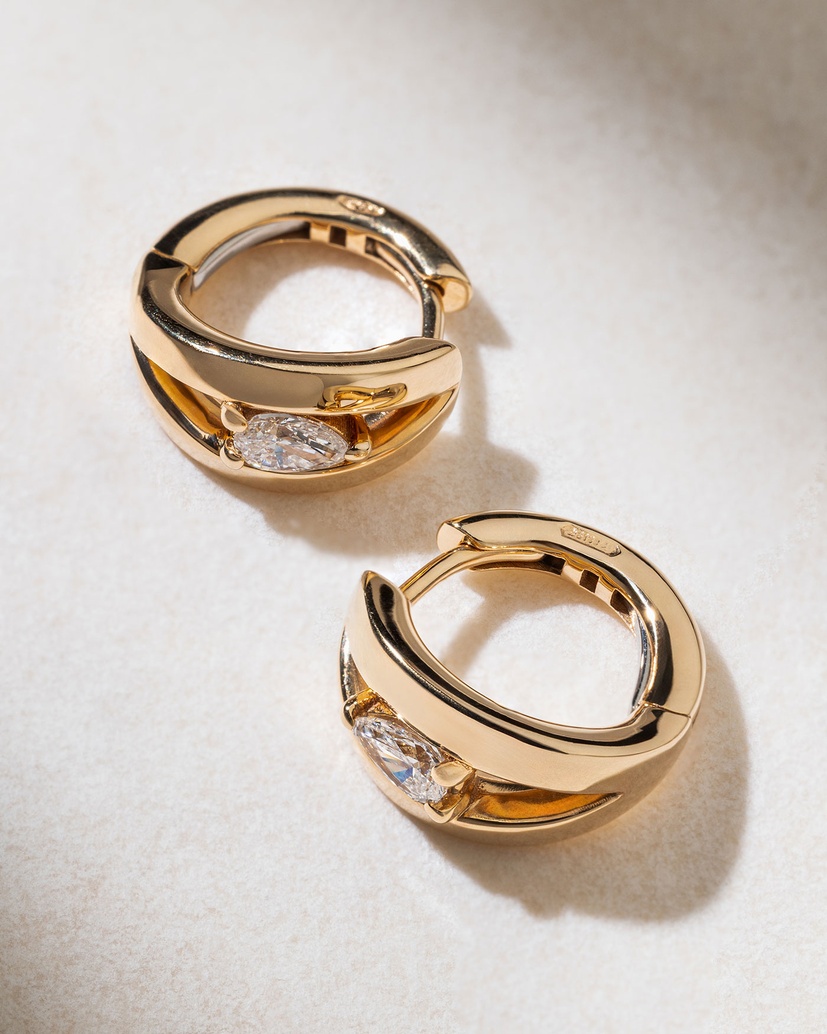 18K Rose Gold Hoop Earrings with Pear Shaped diamonds