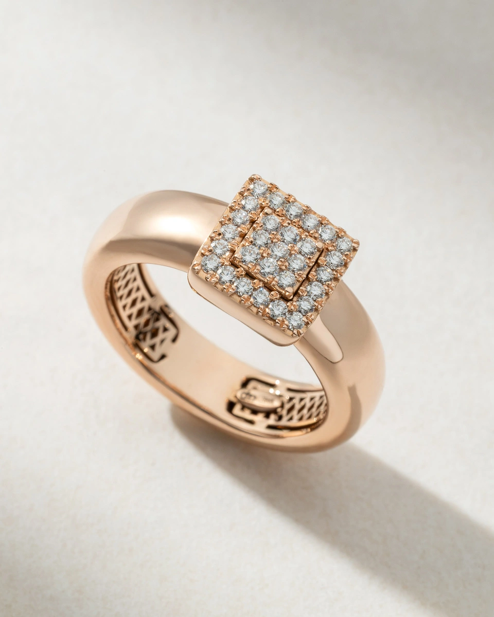 Δαχτυλίδι Ροζ Χρυσό Κ18 με Διαμαντένιο Τετράγωνο σχέδιο