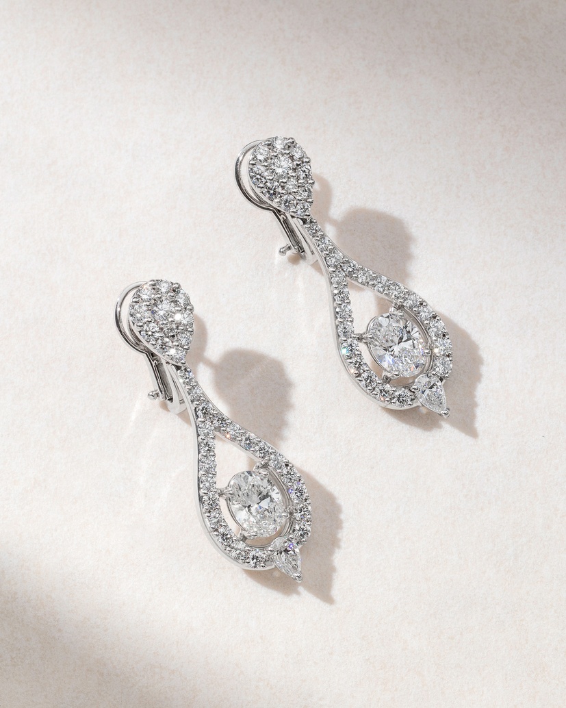 18K White Gold Earrings with Oval, Poir and Brilliant Diamonds - Image 1